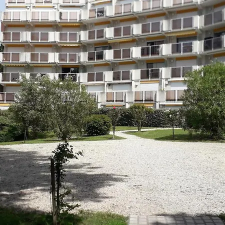 Le Charentais - De 4 Personnes Bord De Apartman