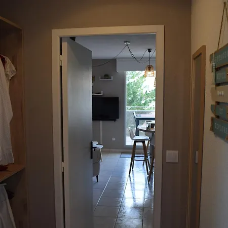 Le Charentais - De 4 Personnes Bord De Apartman *