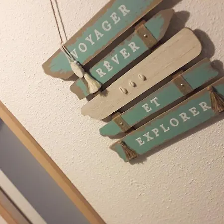 Le Charentais - De 4 Personnes Bord De